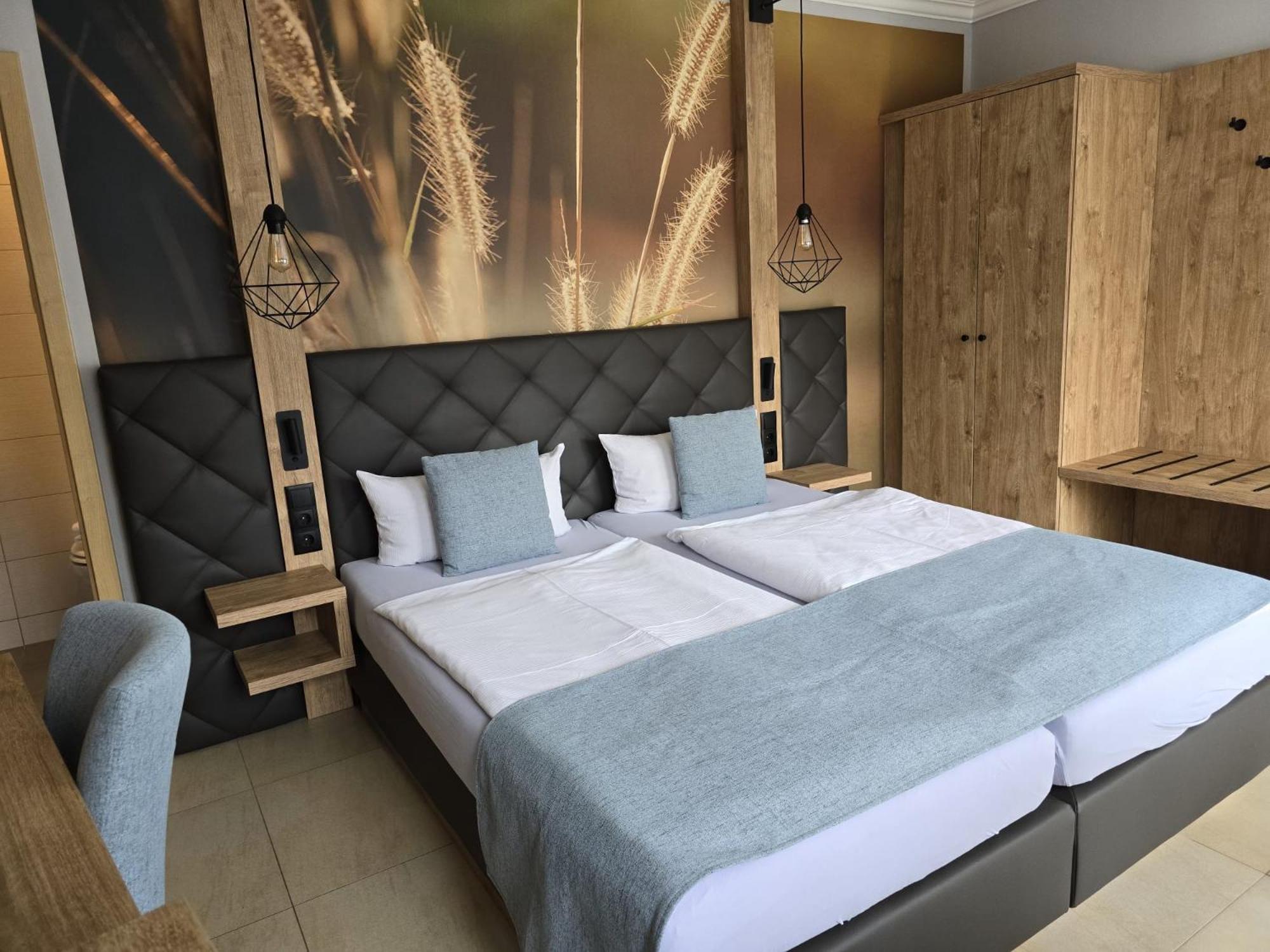 Hotel "Pension Marlis" Garni Reichenberg  Kültér fotó