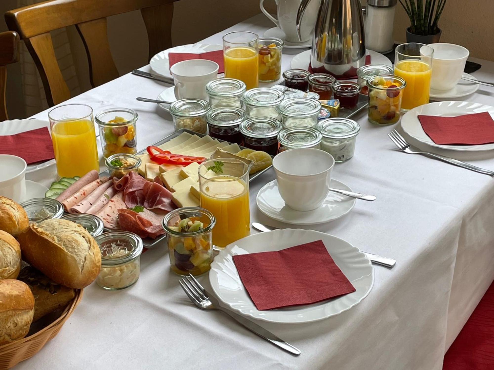 Hotel "Pension Marlis" Garni Reichenberg  Kültér fotó